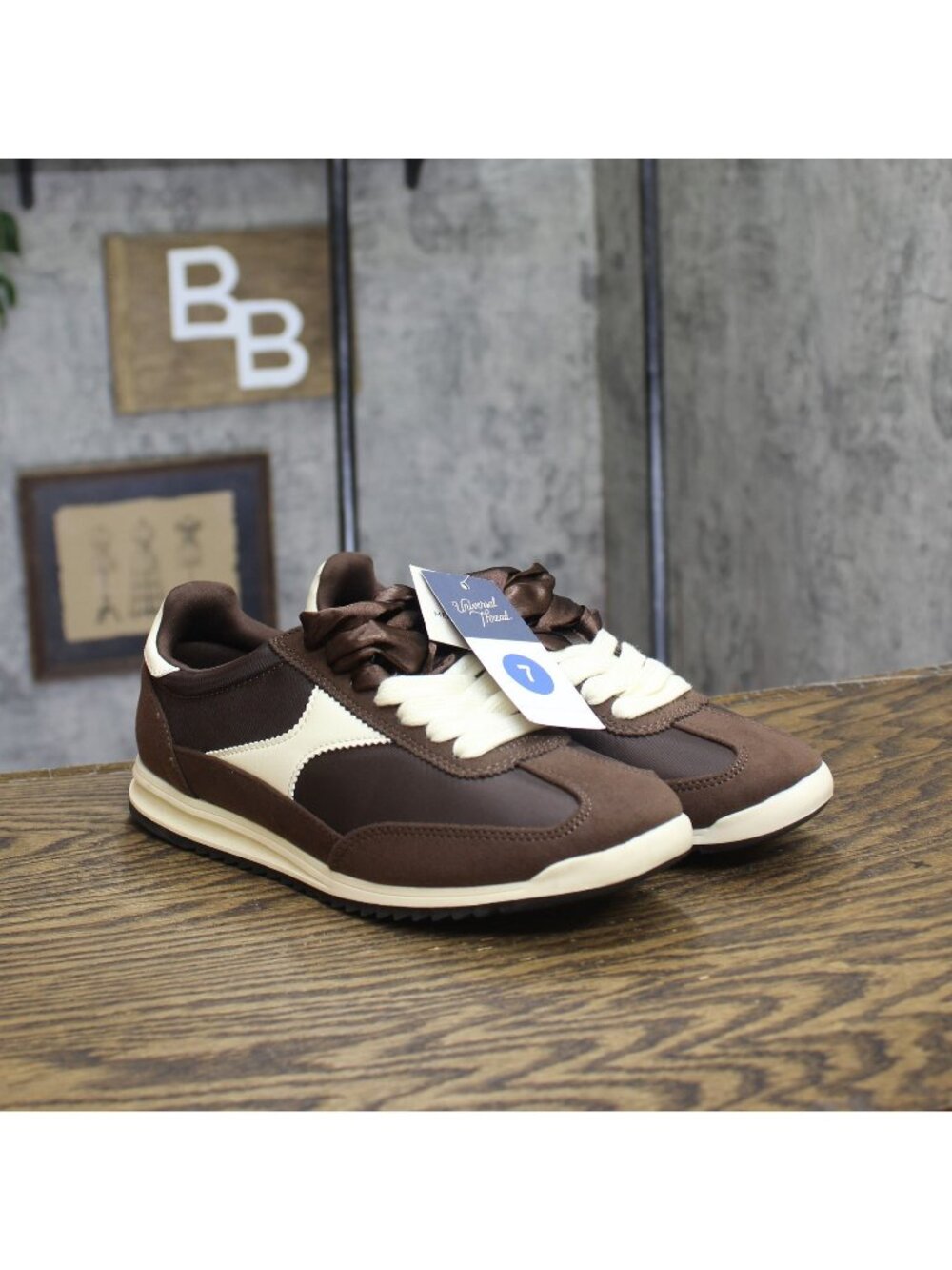 Universal Thread Skyler Jogger Sneakers Double Lace Low Top 94462453 Brown 7M
